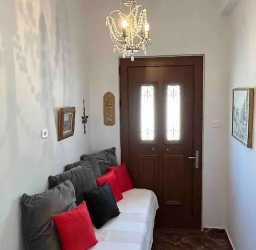 Traditional In Mauromati * Mavrommati (Messini, Messenia)