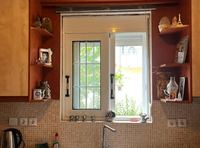 Traditional In Mauromati 펜션